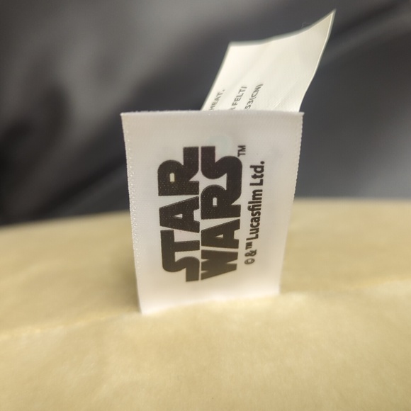 Squishmallows baby Yoda XL 20-in - Picture 4 of 5